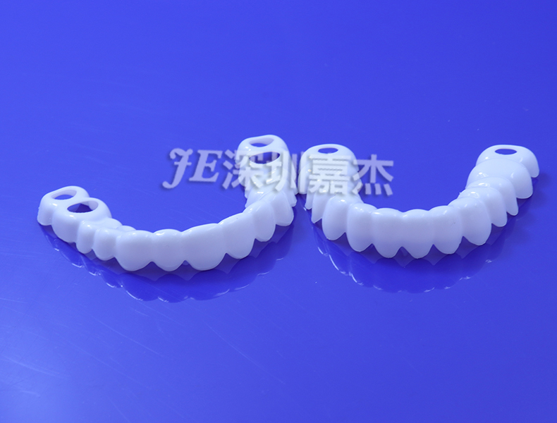 硅胶牙套可以矫正牙齿吗？