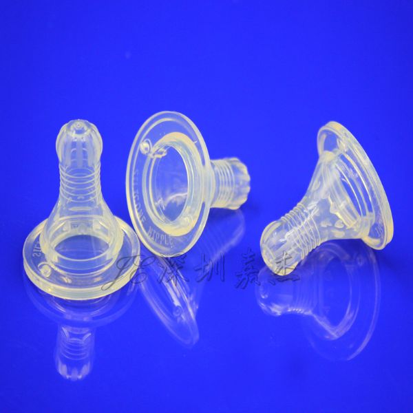 硅胶奶嘴这款产品可以使用吗？